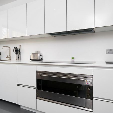 En-Suite Room In Zone 1 Londra Dış mekan fotoğraf